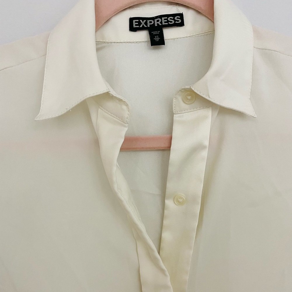 Ivory Button down - Picture 4 of 4